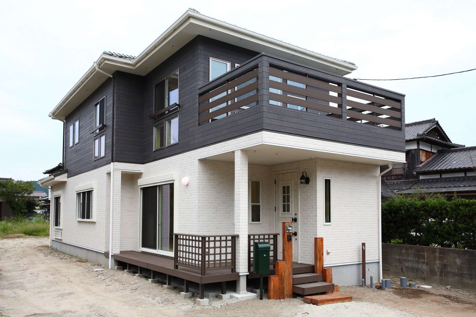 家ときどき別荘｜ロッキー